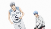 Kuroko observes Mayuzumi