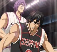 Mitobe guards Murasakibara