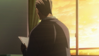 Shirogane reads the letter