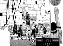 Seirin vs Rakuzan tip-off