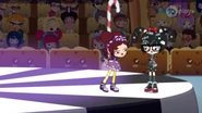 Let’s fight, weird girl!