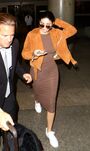 Kylie-Jenner-at-LAX-Airport--15-662x1113