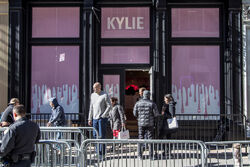 Kylie Jenner's Pop-Up Shop Opening Is Mayhem – The Hollywood Reporter