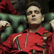 Berlin dans son fauteuil.jpg (42 kio)