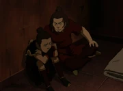 Hakoda fa coraggio al suo figlio abbattuto