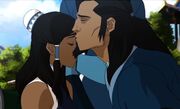 Tonraq bacio Korra