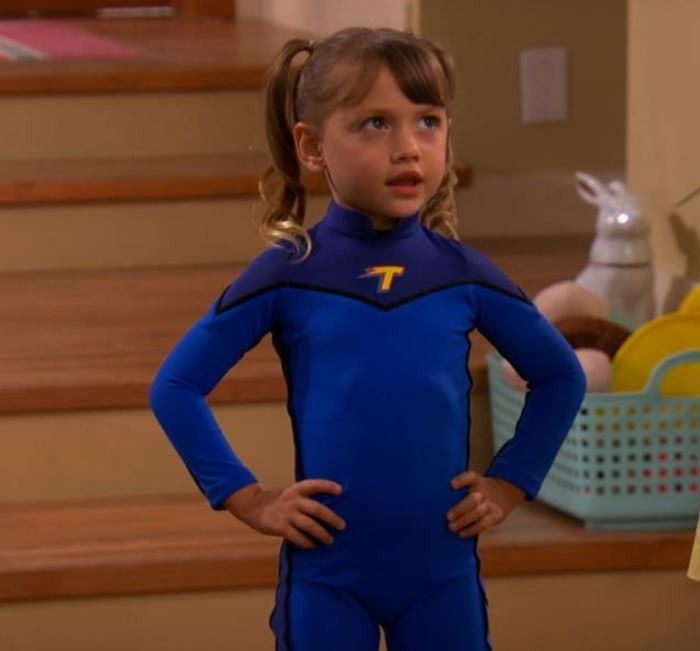 Phoebe Thunderman, Lab Rats: Into the Multiverse Wiki