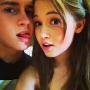 478px-Kelli-berglund-billy-unger-jan-23-2013