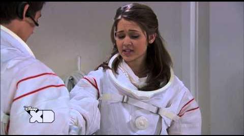 Lab Rats FINALE - Mission Space - Space Walk