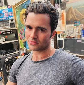 Spencer Boldman april 2024