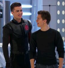 Owen, Disney XD's Lab Rats Wiki