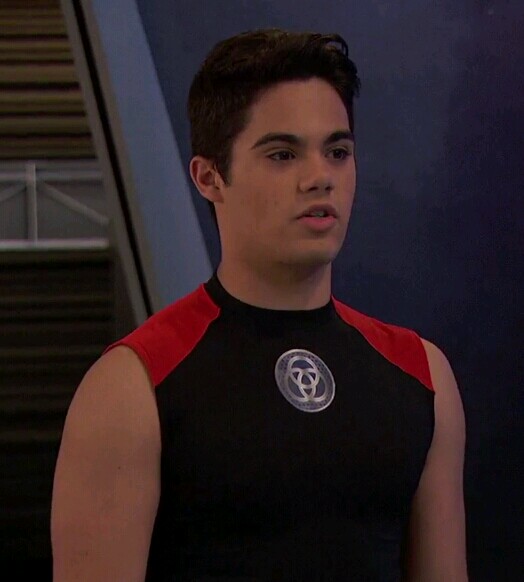 Owen, Disney XD's Lab Rats Wiki