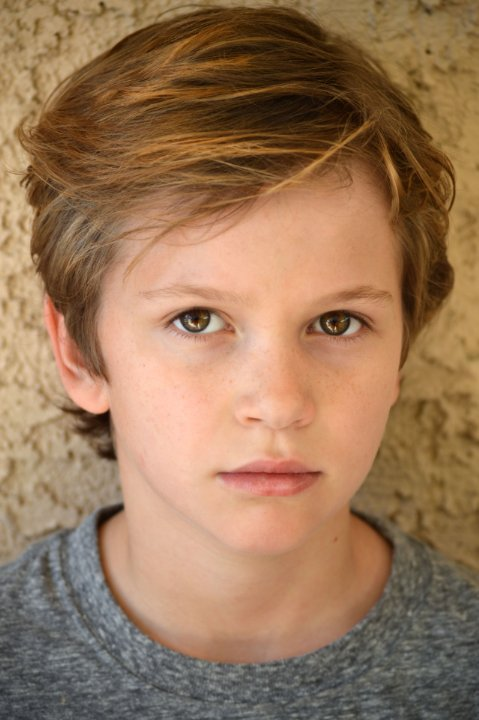 Gabriel Bateman Wicked City Wiki Fandom