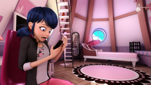 Haz click aquí para ir a la galería de Marinette y Adrien.
