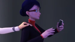 Click here to view the image gallery for Nathalie's cellphone.