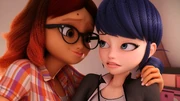 Alya tries to convince Marinette to come to the party.