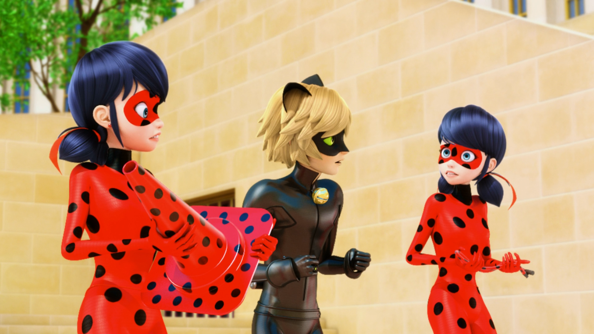 Miraculous: Cat Noir and Ladybug Lucky and Charming Dry Erase