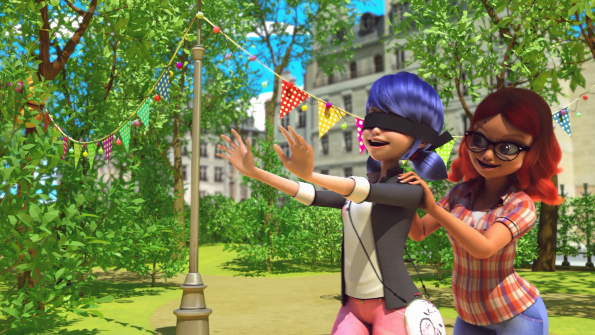 Miraculous Ladybug S02 E04 Befana / Recap - TV Tropes