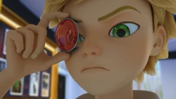 Click here to view the image gallery for Félix's revealer lens.