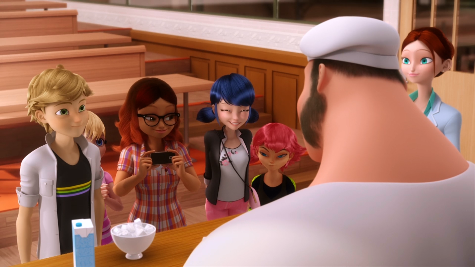 Miraculous Ladybug, Tom & Sabine Macaron Stand, Pretend Role Play