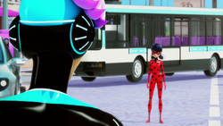 Ladybug zeigt sich dem Superschurken