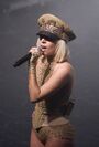 5-2-09 The Fame Ball Tour at Terminal 5 in New York 002