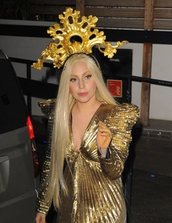 Swarovski | Gagapedia | Fandom