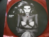 BTW-Boxset-V15.jpg (288 КБ) "The Queen" No.015