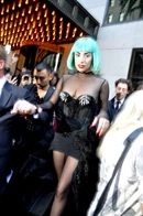 Leaves the Gramercy Park Hotel in New York2.jpg (557 КБ)