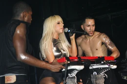 G-A-Y Heaven2.jpg (612 КБ)