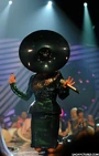 Nov6-MTV-EMA-BestVideo.jpg (653 KB) MTV Europe Music Awards (Nov 6, 2011)
