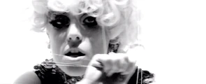 PawsUpFilm-2010 16.jpg (61 KB) Monster Ball (2009-2011)
