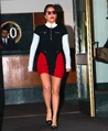 5-15-17 Leaving her apartment in NYC 004.jpg (1.18 MB)