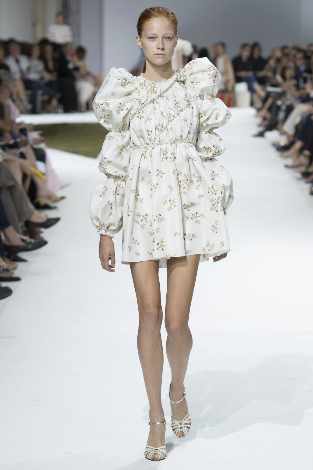 Giambattista Valli | Gagapedia | Fandom