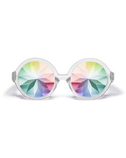 H0les eyewear store