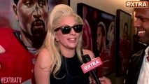 2-7-16 Extra TV Interview at Super Bowl in Santa Clara 001.jpg (189 КБ) Extra (7 февраля 2016)