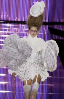 John Galliano | Gagapedia | Fandom