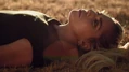 Million Reasons Music Video Screenshot 02.jpg (326 КБ)