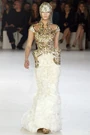 AlexanderMcQueen-SPRING2012-Bambi.jpg (1.75 MB)