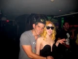 02-01-10 lady gaga and luis kemp at score nightclub.jpg (10 КБ)
