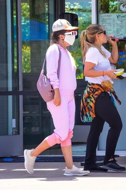 Lady gaga flip flops clearance