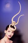 (Philip Treacy)