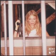 Season-1-la-femme-nikita-hidden01.jpg (54 KB)