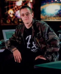 Season-1-la-femme-nikita-birkoff