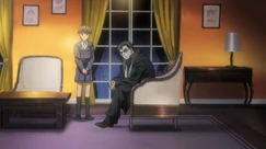 Chang talking with Garcia Lovelace