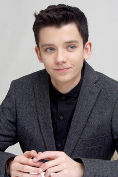 Asa Butterfield