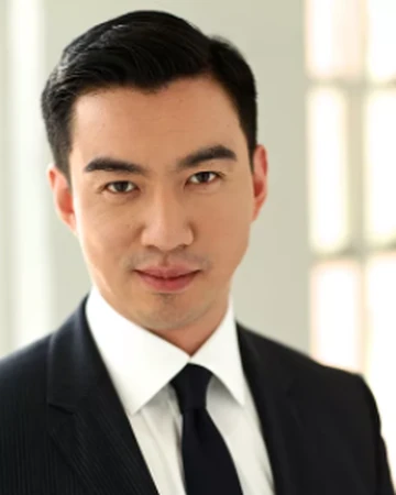 Johnny Wu Ok K O Wiki Fandom Johnny simmons was born as johnny james simmons in montgomery, alabama, the u.s.a on november 28, 1986. johnny wu ok k o wiki fandom