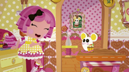 Lalaloopsy season 2 episode 25 crumbs giggling