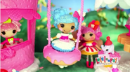 Lalaloopsy Musical Cake Donut Swing