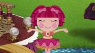 Lalaloopsy season 2 episode 25 tippy